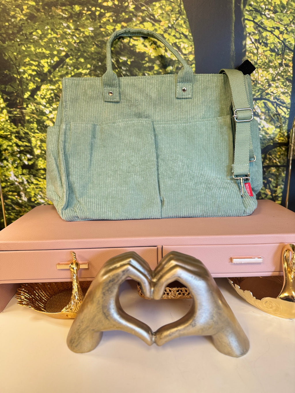 Large Stationary Tote